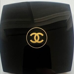 CHANEL  ECLAT LUNAIRE Oversize illuminating face powder CURVE DORE